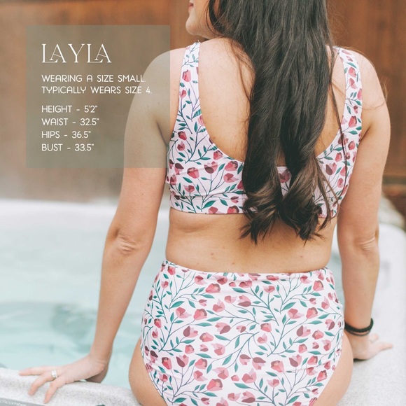 Honeysuckle Swim two-piece “strike a posie” - Picture 5 of 6